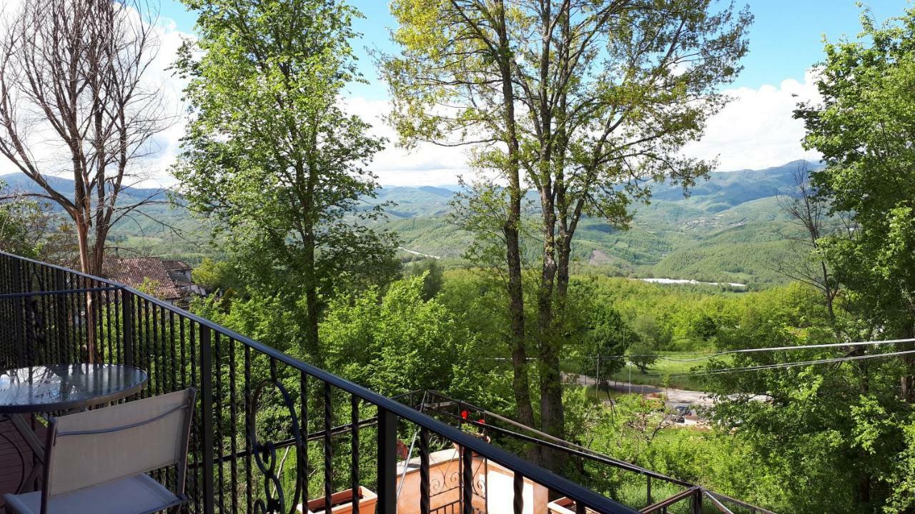 Ferienwohnung Parco Dei Laghi Amatrice Exterior foto